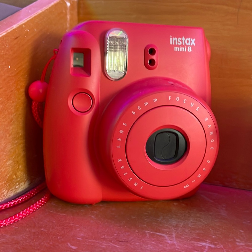 INSTAX MINI CAMERA PINK